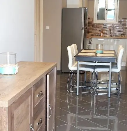 Sp+p Apartment Alepou